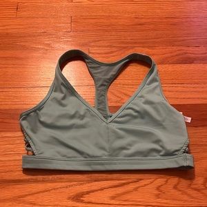 Sports bra